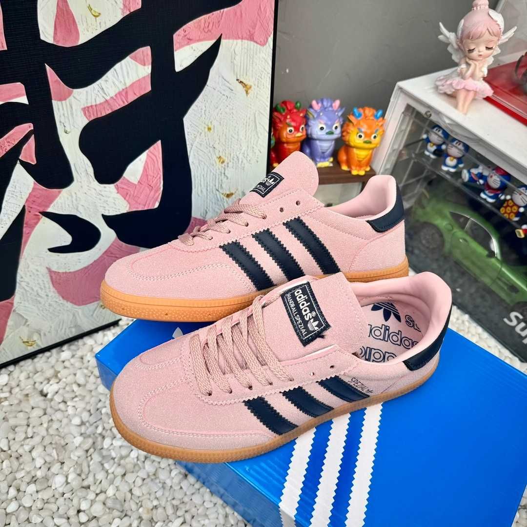 Buty codzienne adidasHandballSpezial Pink Espadryle R.37