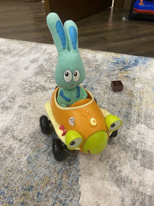 Машинка музична  банні Qaps fisher chicco kiddieland