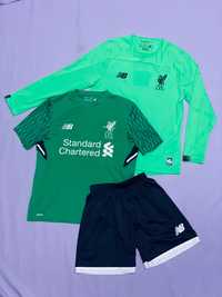 Футбольная форма New Balance Liverpool 9 лет 134 см две футболки шорты