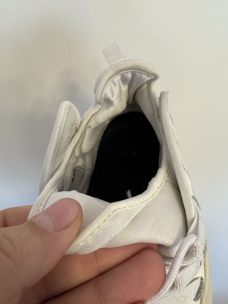 Nike Męskie buty do biegania Zoom 2K EU42,5 27cm Zm Air
