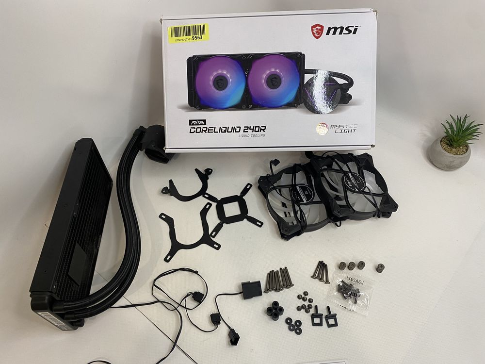 Система водяного охолодження MSI MAG CoreLiquid 240R
