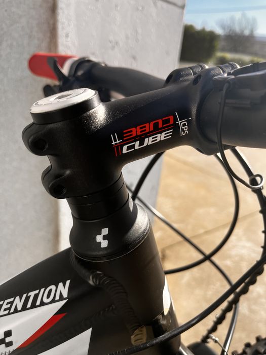 Cube Attention 29” M