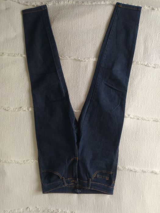 Spodnie jeans mohito 34