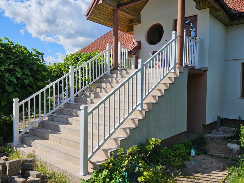 Balustrady szklane, balustrady ze stali nierdzewnej
