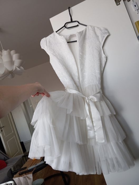 Piękna sukienka na komunię