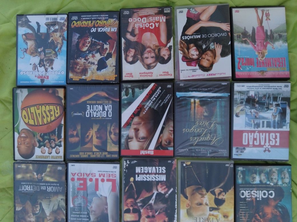 30 DVDs incluindo A coisa mais doce