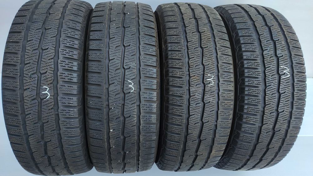 Opony Zimowe 215/60/17C Toyo 4szt 2021r