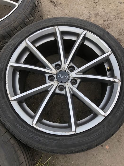 Felgi s-line S4 A4 B8 B9 S5 A5 8T 8W0601025 Sport 8Jx18 ET 45 5x112