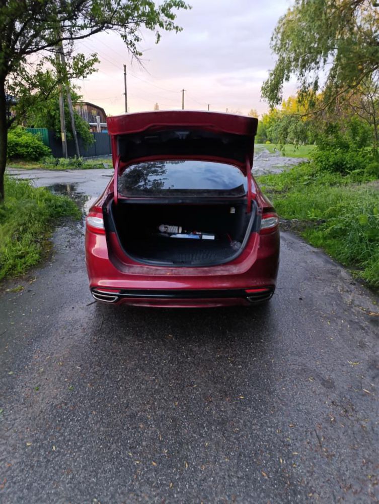 Продам надійний автомобіль  яке без проблем довезе у любу точку