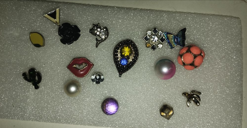 Набір одинарних сережок