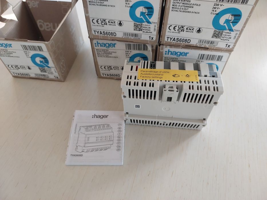Hager TYAS608D napęd żaluzji