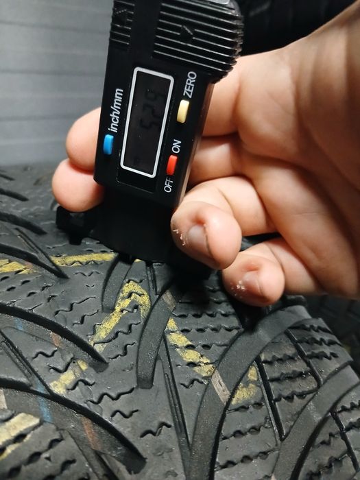 205 55 R16  GOODYEAR  Ultra Grip 8,Зимові шини БВ,Склад