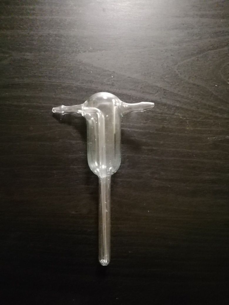 Płuczka laboratoryjna typu Zajcewa. Wysokość 13 cm.