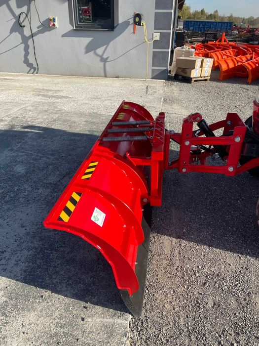 Pług do śniegu uniwersalny na płyte mini traktorki Producent NOWY