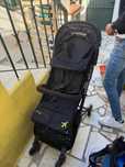 Carrinho de bebe e espreguicadeira