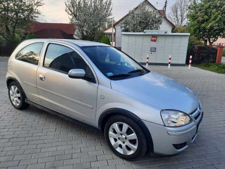 Opel Corsa C *2006r *klima *alusy *nowy akumulator *sprawne autko