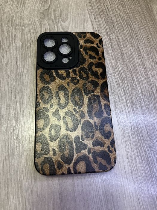 Продам новий чехол на айфон 13 Про