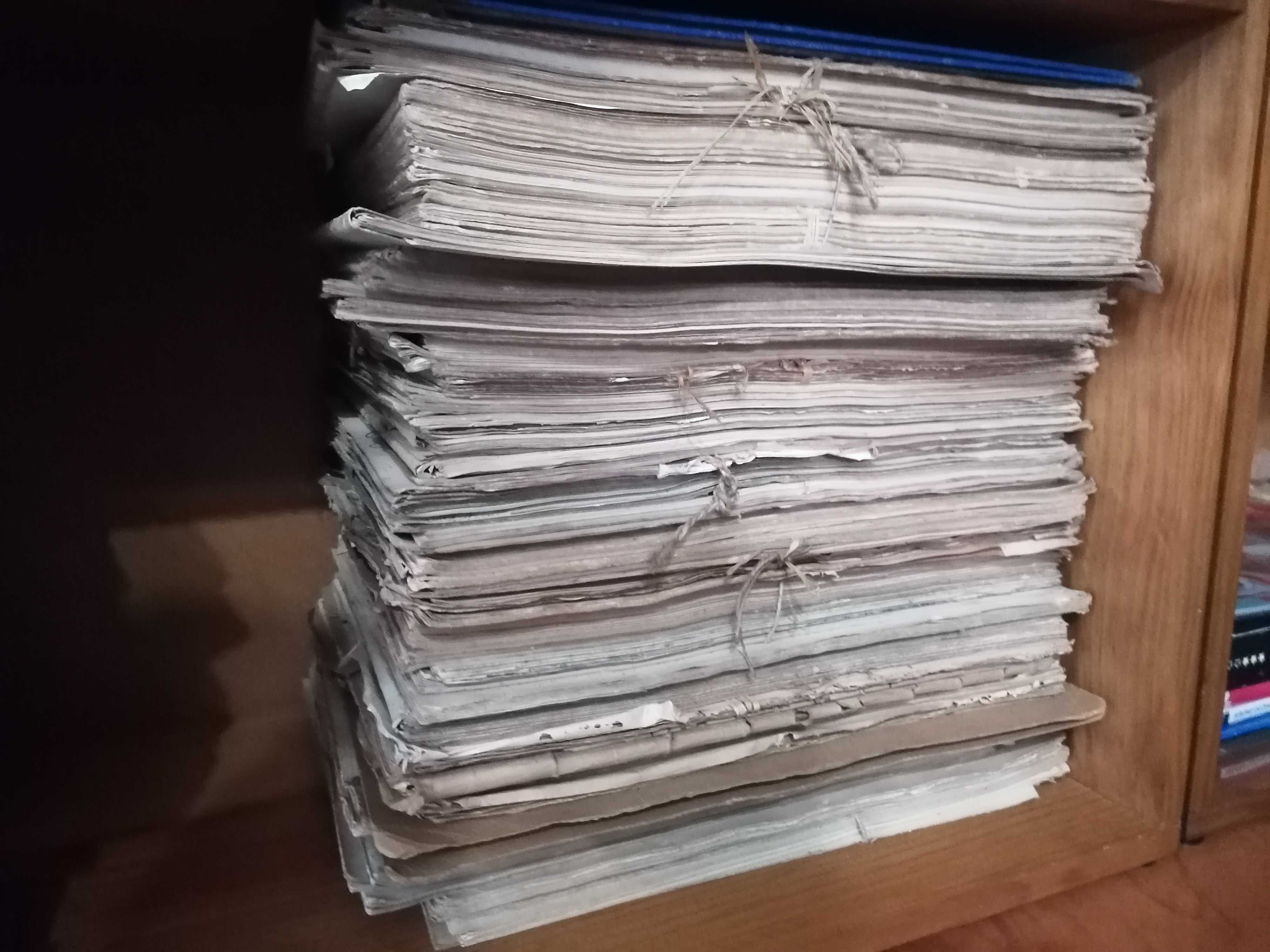 Partituras antigas manuscritas