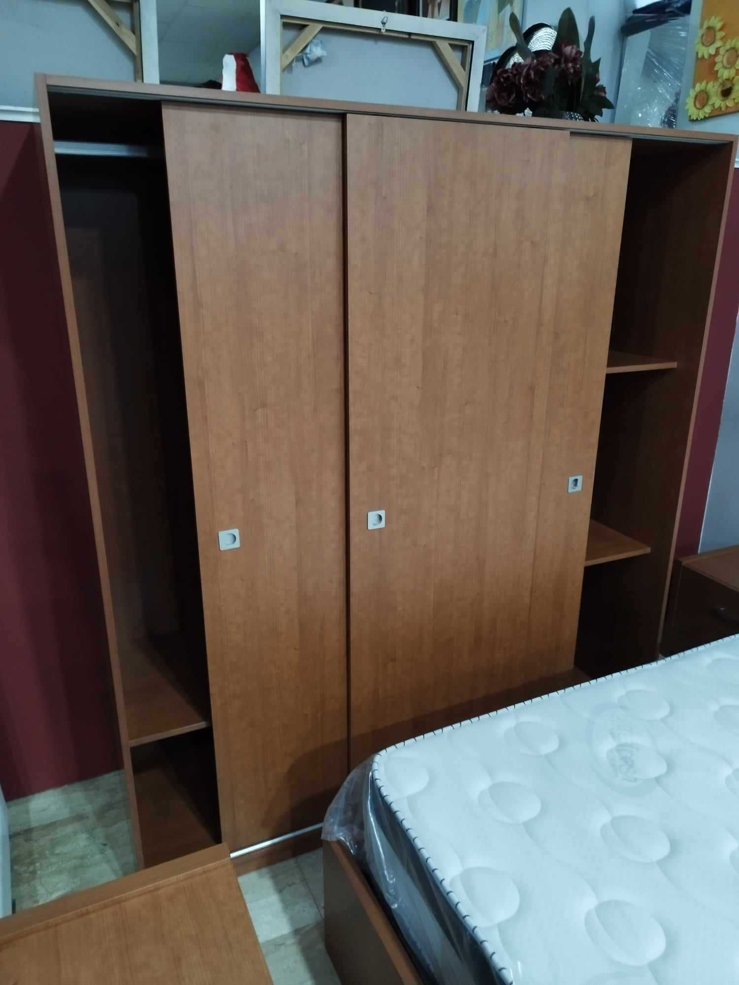 Quarto casal N200 completo sem roupeiro