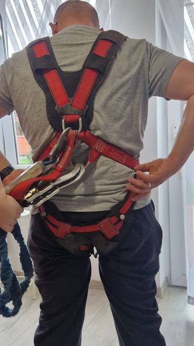 Szelki bezpieczenstwa P 33 EL PROTEKT