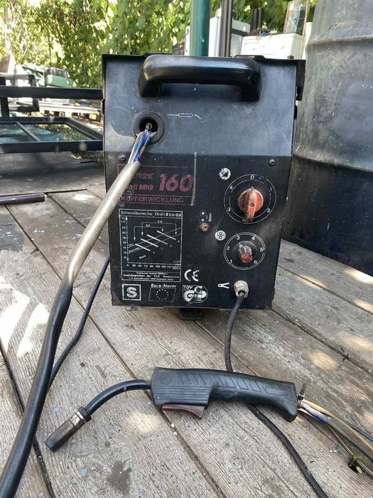 Напівавтомат, зварювальний аппарат,