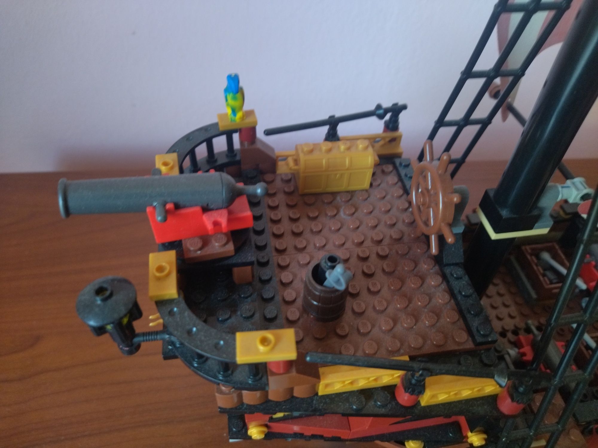 LEGO pirates 6243 perła Czarnobrodego statek piracki