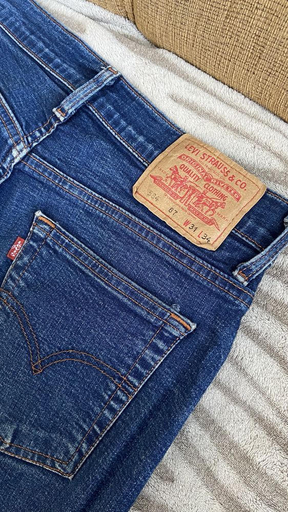 Джинси Levi’s