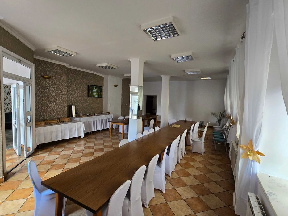 Lokal usługowy na sprzedaż