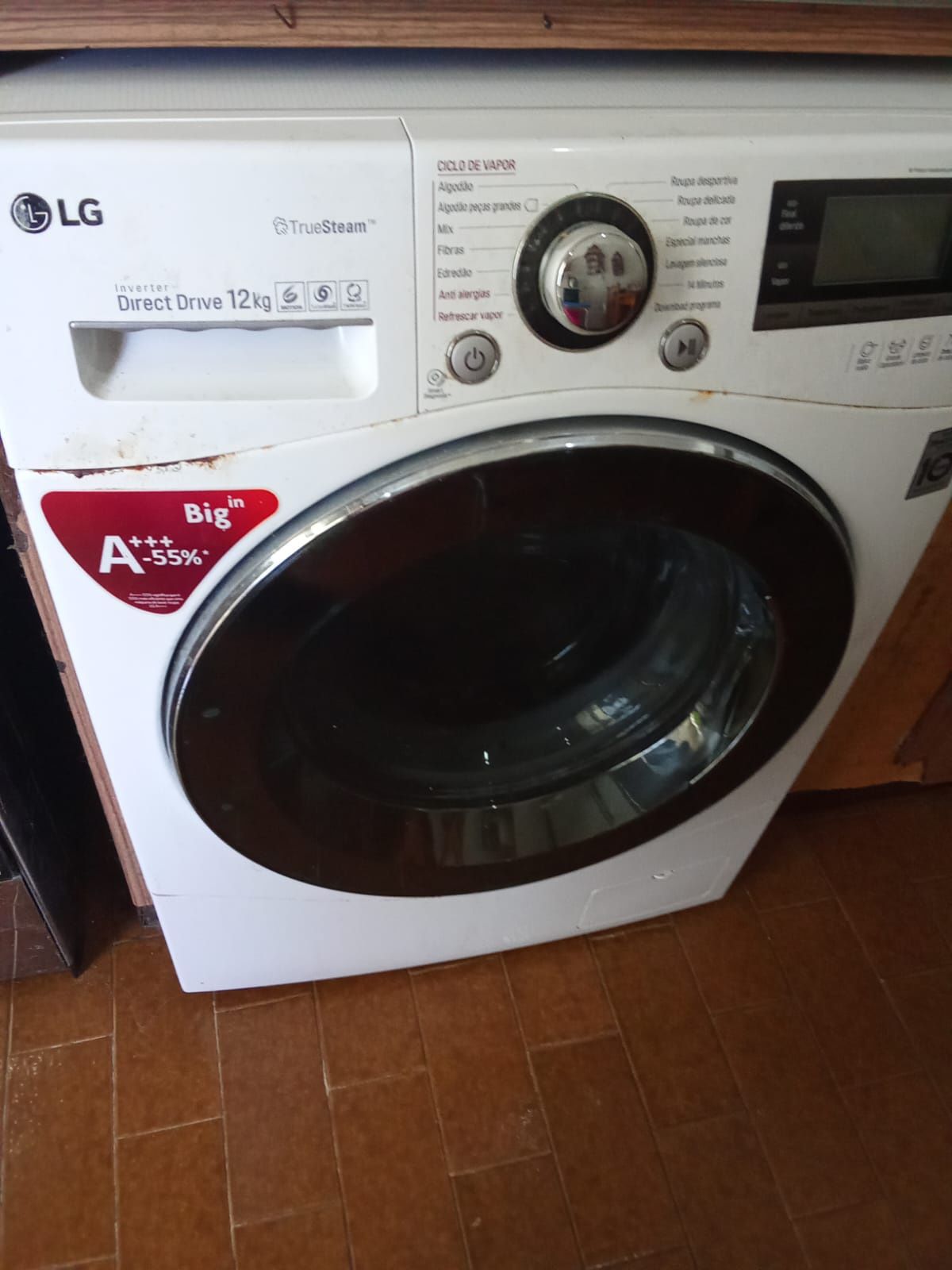 Vende tudo em bom estado