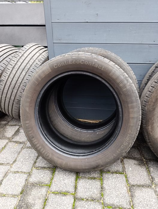 Opony Continental 215/55/17 V 2017 stan bdb 4 szt
