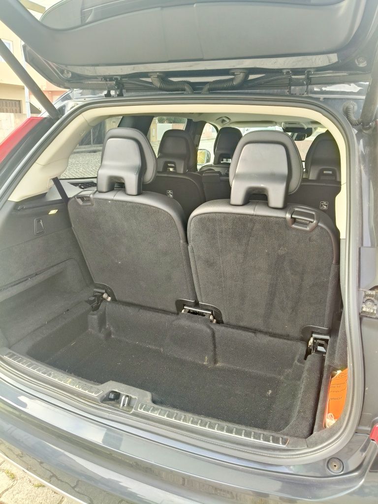 Volvo XC90 D4 Momentum