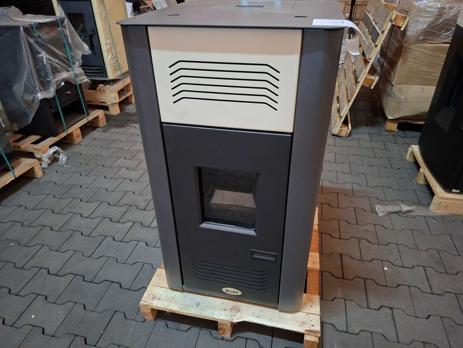 Piec Kocioł na pellet BLIST SAHARA 17KW nowoczesny Klasa A+ ECODESIGN