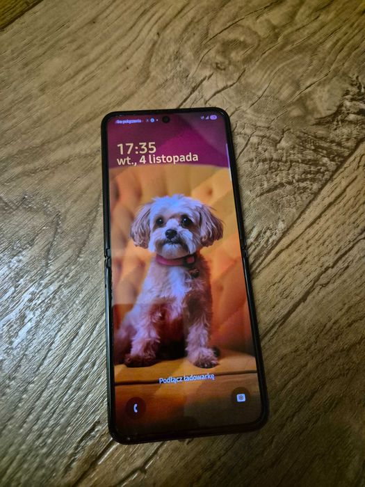 Samsung galaxy z flip 4