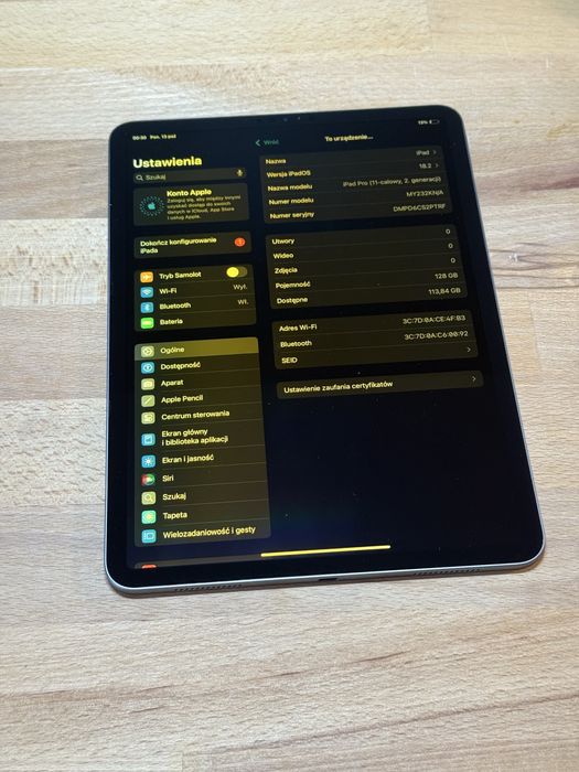 iPad Pro 11cali druga generacja A2228 czarny 128GB ładny stan wizualny