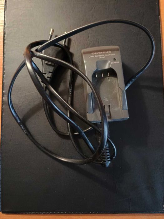 Видеокамера "OLYMPUS" C-500 ZOOM Япония