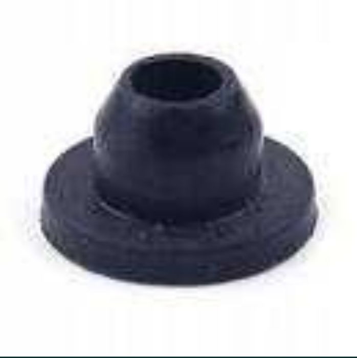 Уплотнительная резинка бачка омывателя VW jetta 6