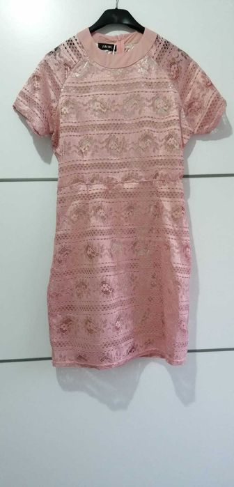 Vestido renda rosa novo