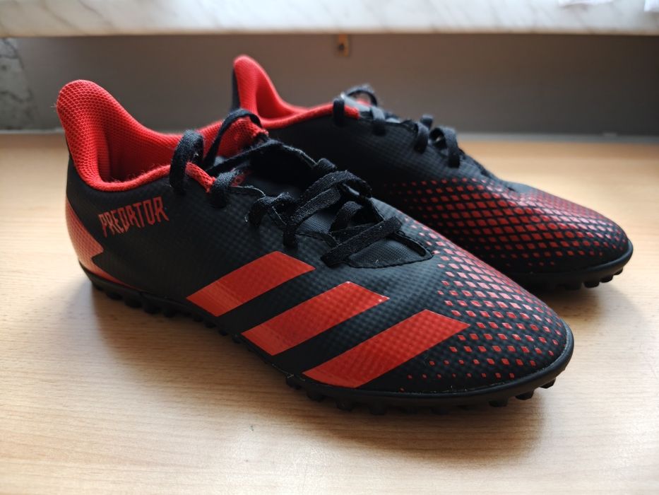 Buty Piłkarskie Adidas Predator Turfy