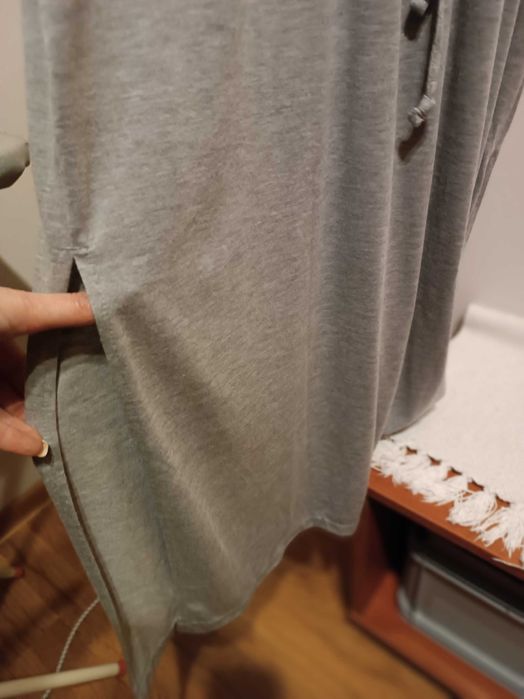 Długa sukienka na lato