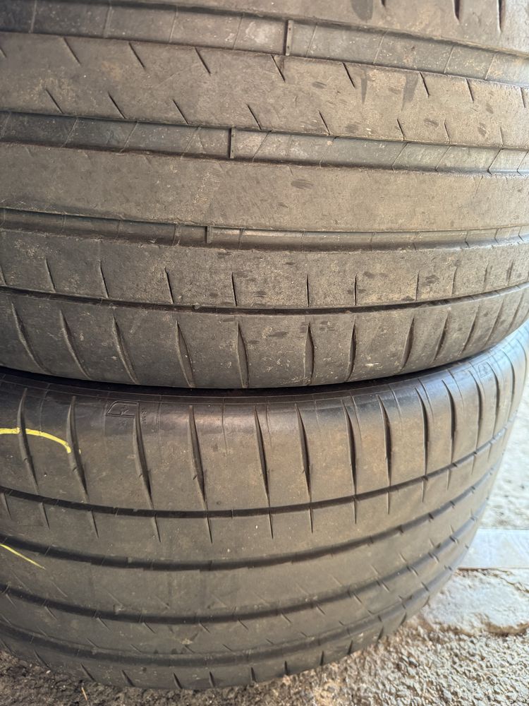 Шини літні різноширокі 285/40-325/35/23 Michelin