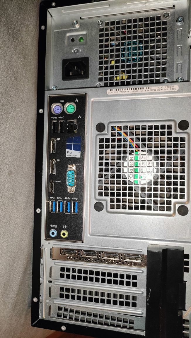 Komputer i7 6700 NVIDIA Quadro 5GB 8GB RAM