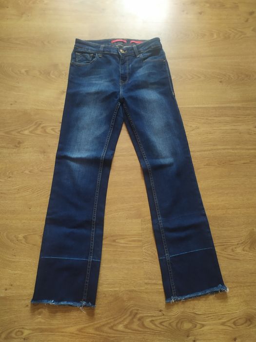 Жіночі   джинси.