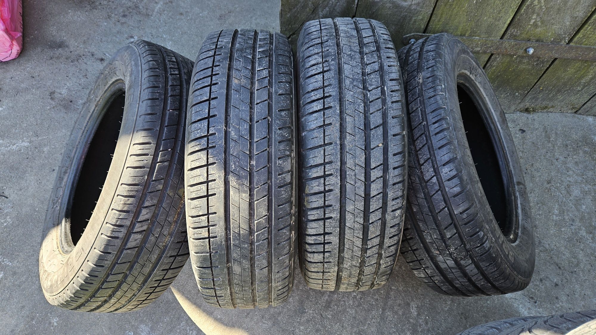 Opony 195/65 R15