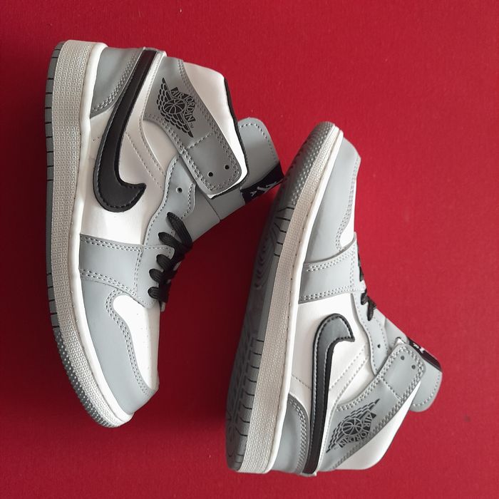 Nike air jordan rep tamanho 41