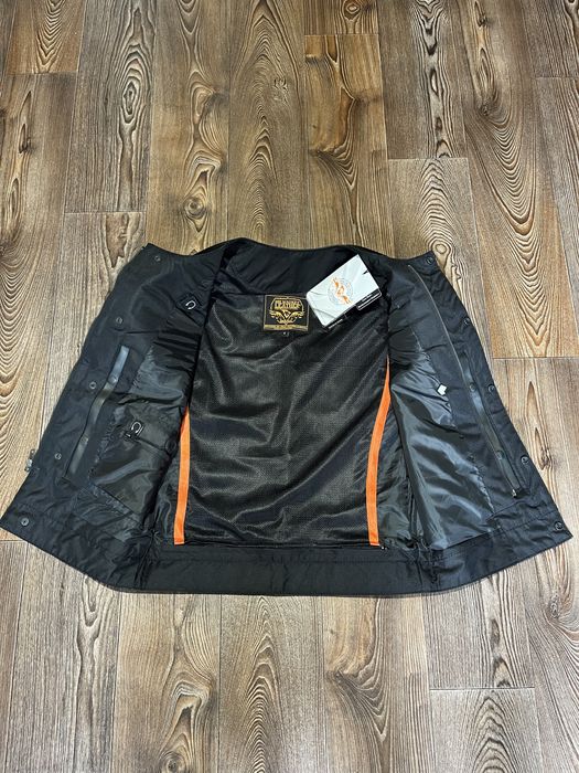 Шкіряний мотожилет Milwaukee S