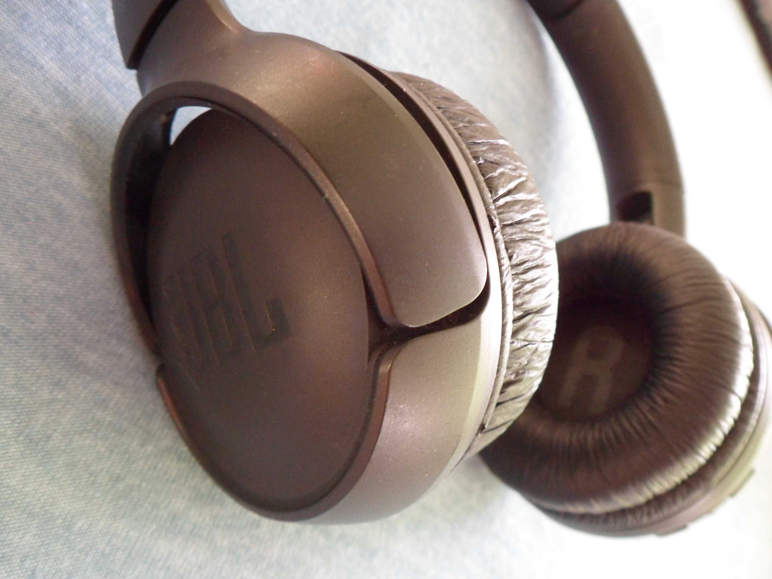 Słuchawki JBL Tune 500 BT - niesprawne.