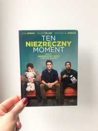 Ten niezręczny moment (DVD) - wydanie książkowe