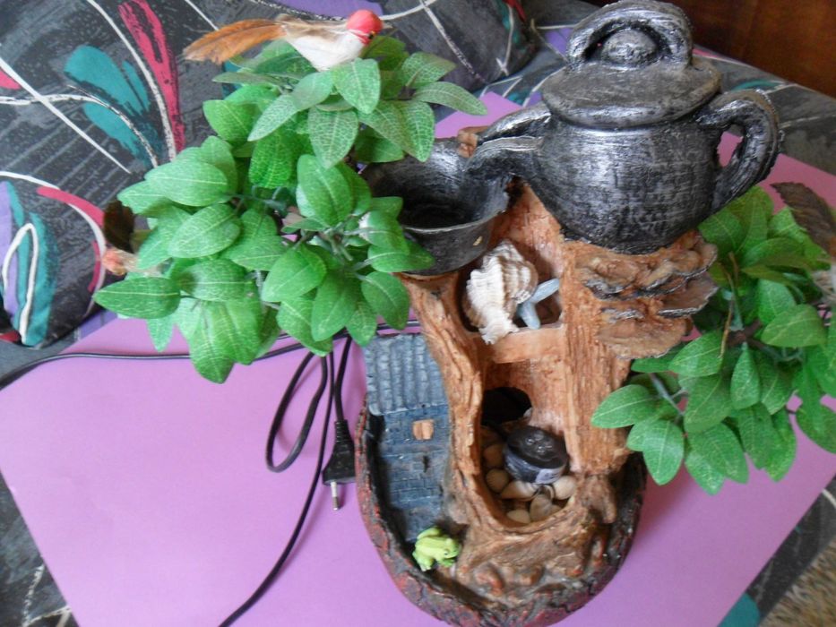 Fontanna domowa mini w bardzo dobrym stanie dostawa gratis