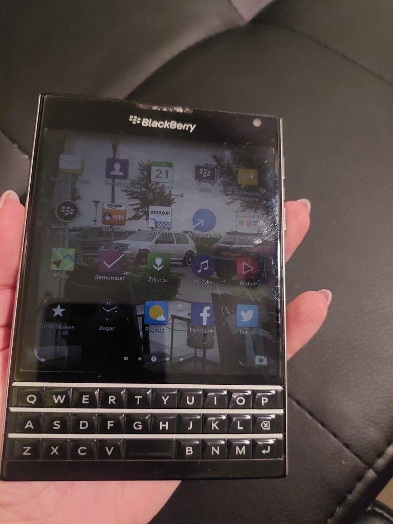 Blackberry passport sqw100-1