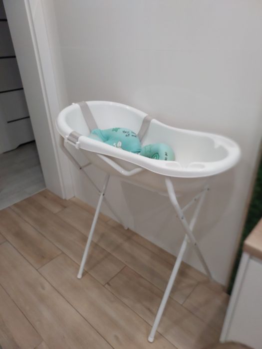 Wanienka ze stelażem